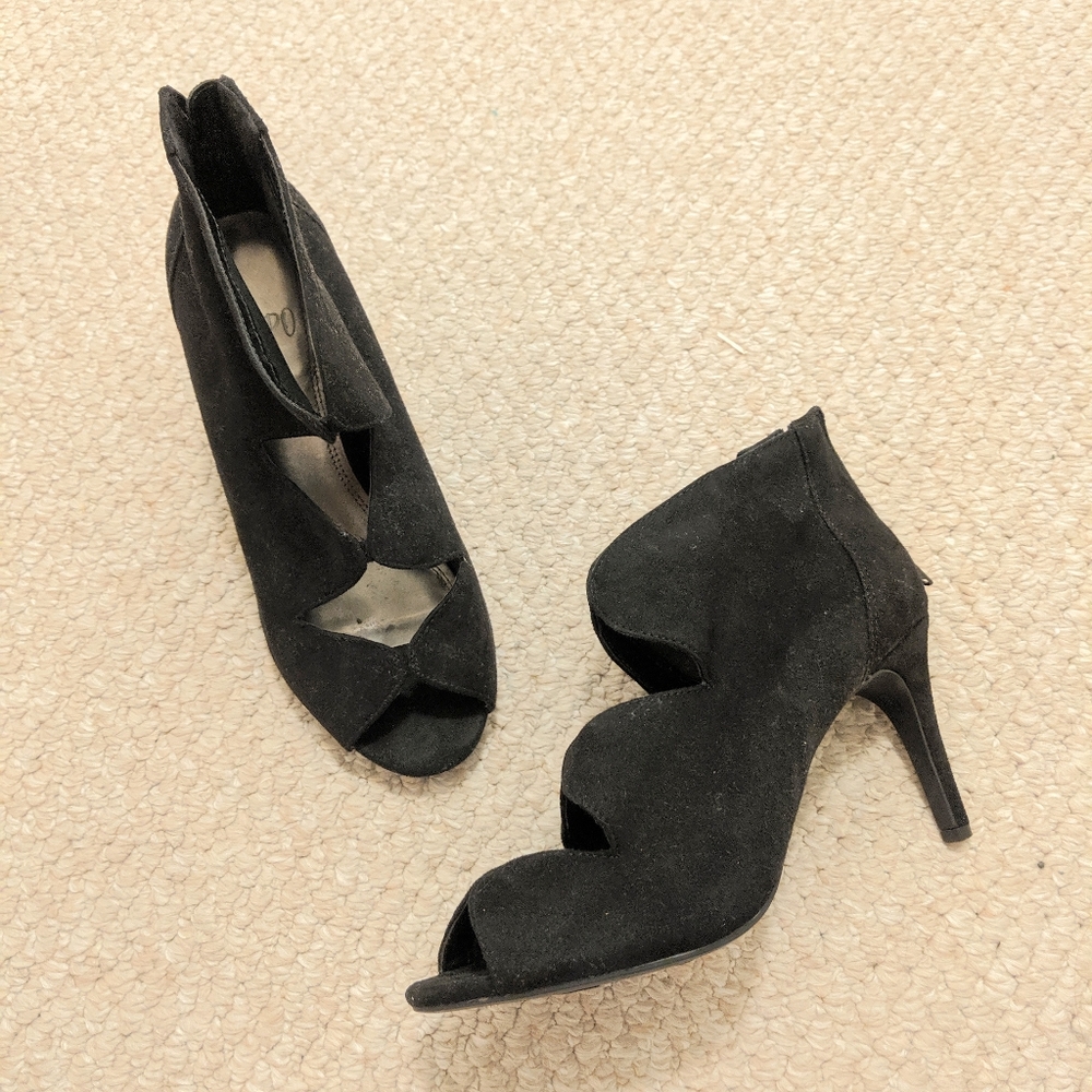 Impo - Black Suede Heels *worn once*